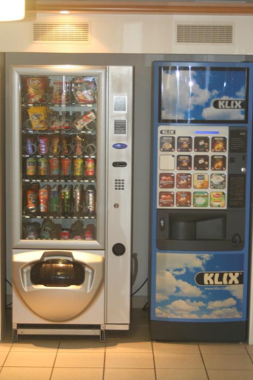 Ibis Budget Niort - La Creche מראה חיצוני תמונה