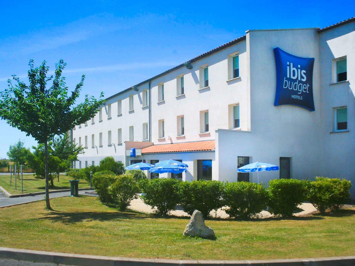 Ibis Budget Niort - La Creche מראה חיצוני תמונה